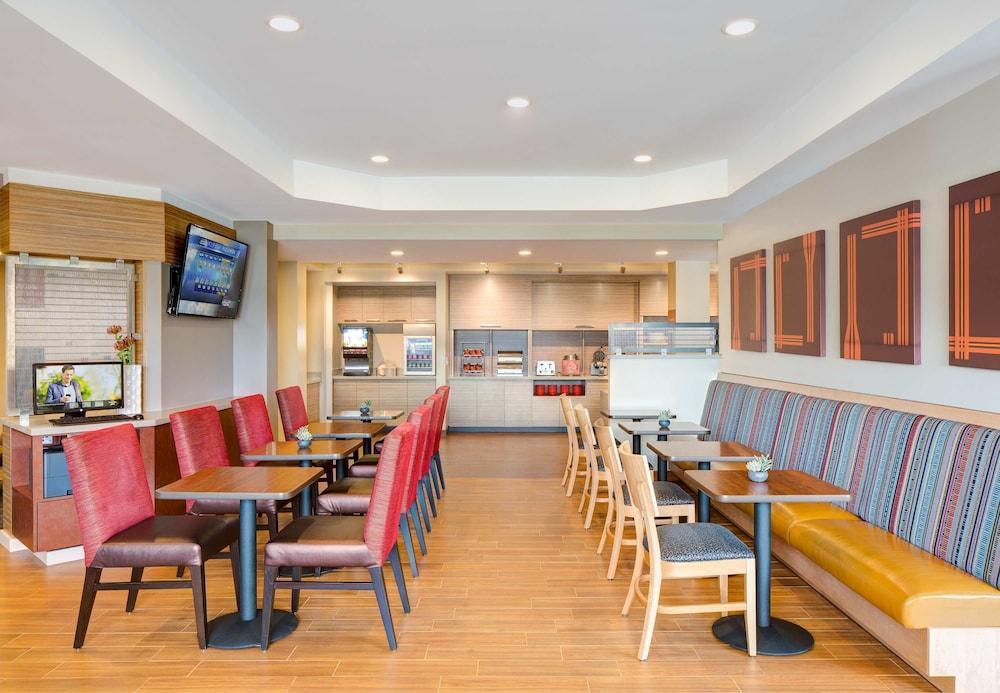 Towneplace Suites By Marriott Cleveland Solon Exterior foto